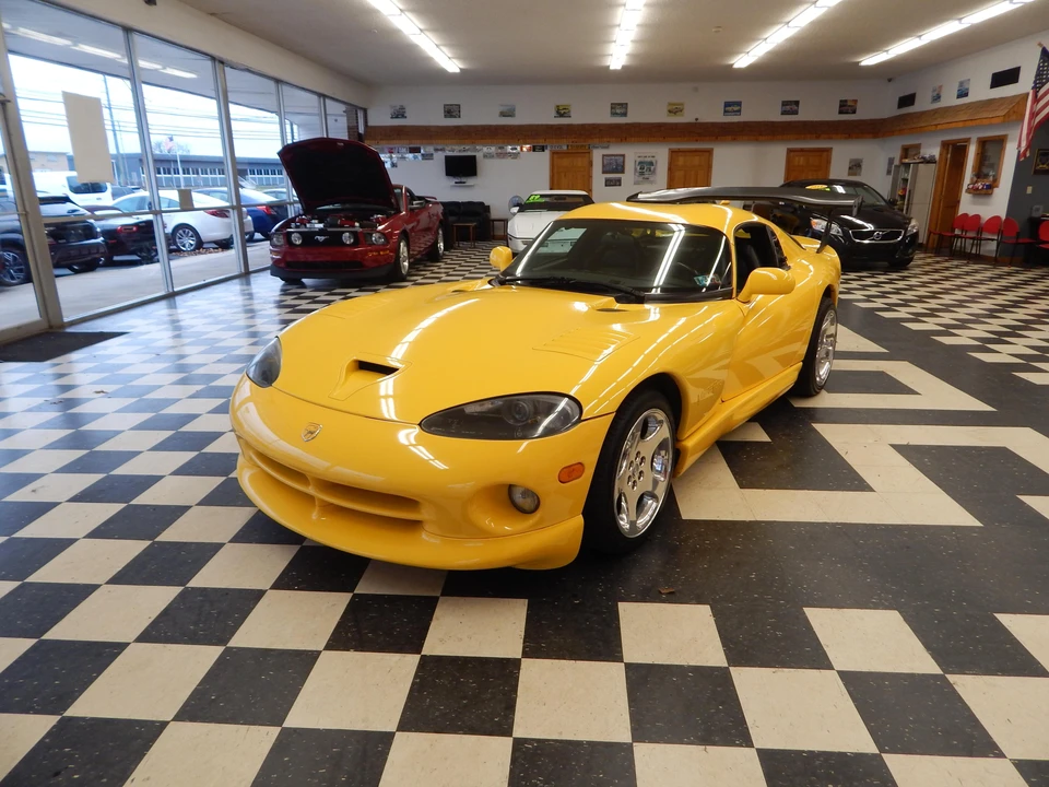 2001 Dodge Viper GTS 2nd Gen - Image 7 of 21