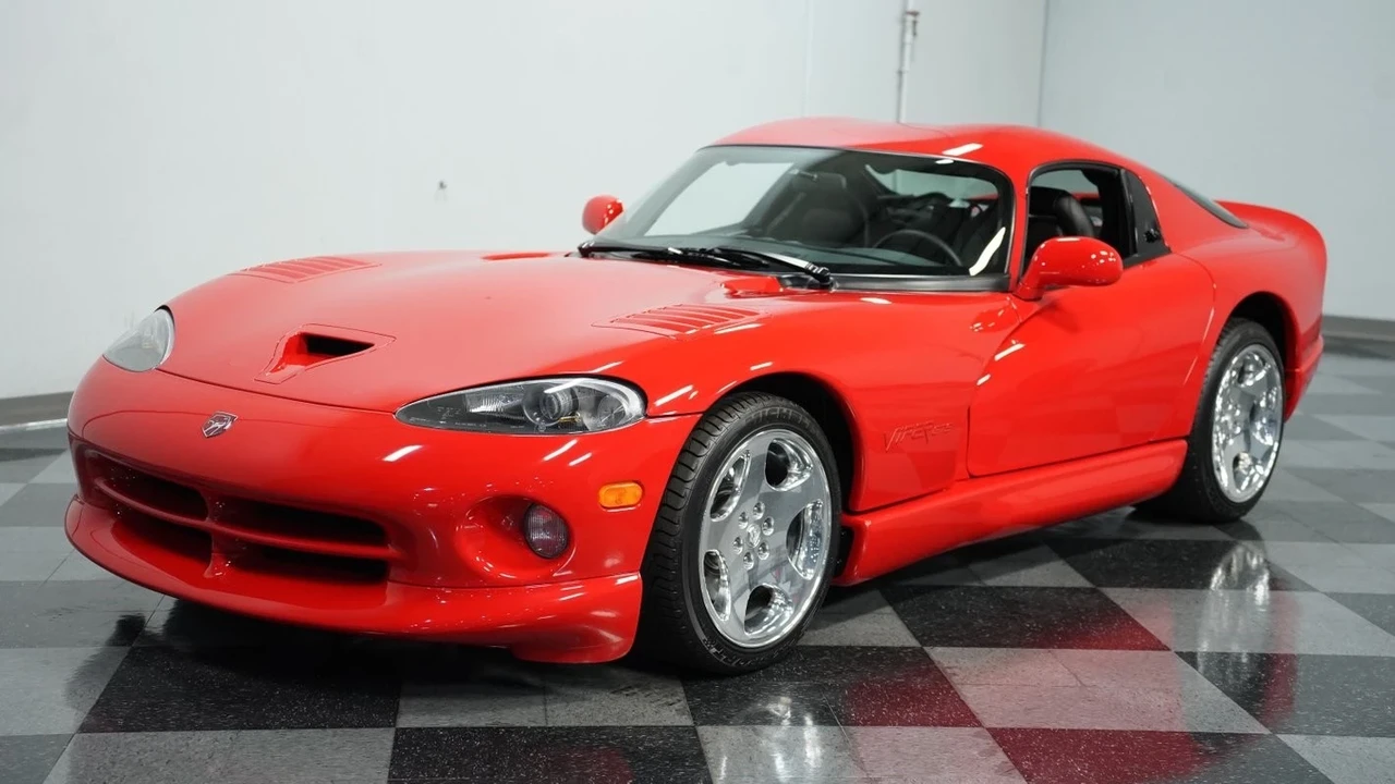 2001 Dodge Viper GTS 2nd Gen - Image 6 of 12