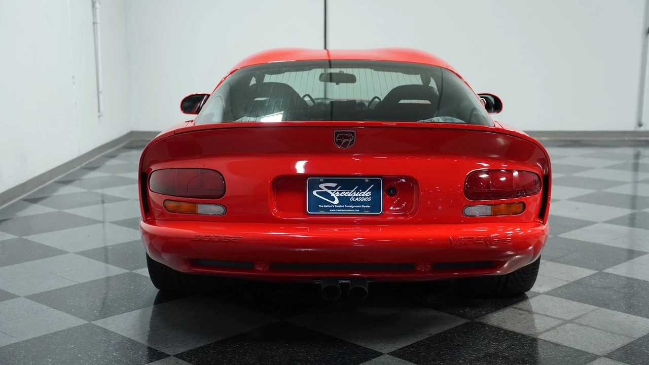 2001 Dodge Viper GTS 2nd Gen - Image 10 of 12