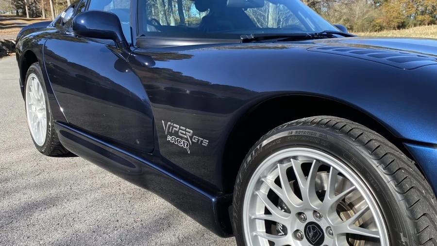 2001 Dodge Viper ACR 2nd Gen - Image 9 of 15