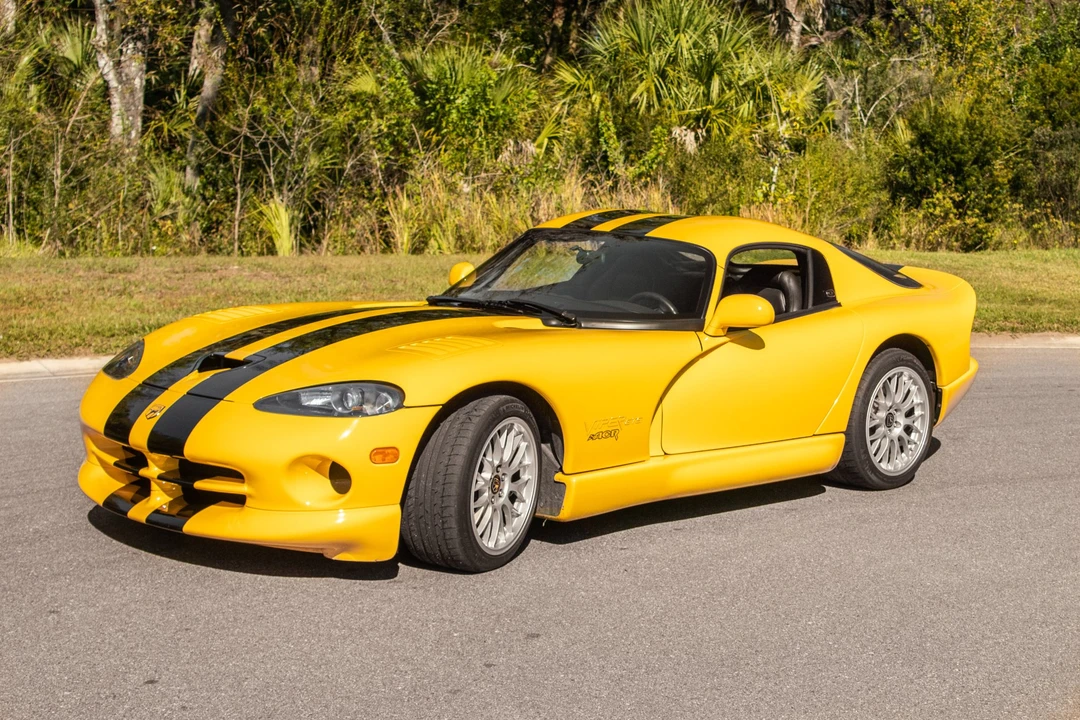 2001 Dodge Viper ACR 2nd Gen - Image 2 of 31