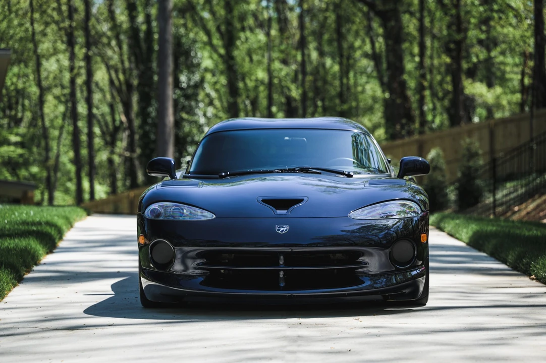 2001 Dodge Viper ACR 2nd Gen - Image 2 of 31