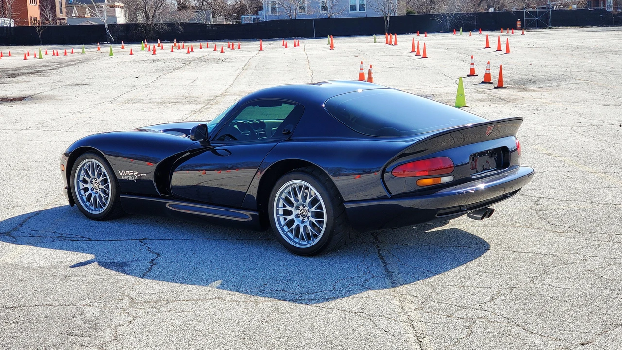 2001 Dodge Viper ACR 2nd Gen - Image 21 of 31