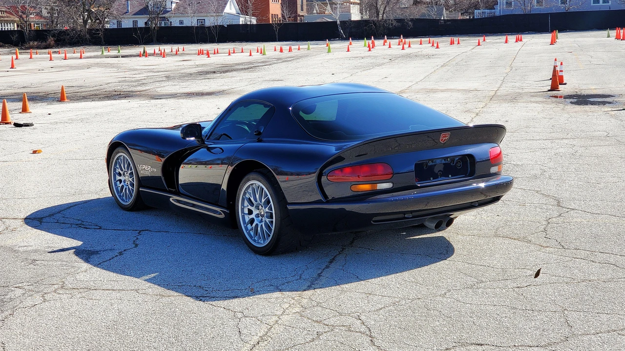 2001 Dodge Viper ACR 2nd Gen - Image 22 of 31