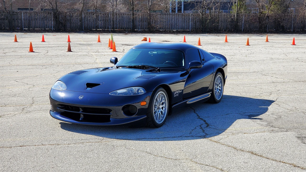 2001 Dodge Viper ACR 2nd Gen - Image 9 of 31