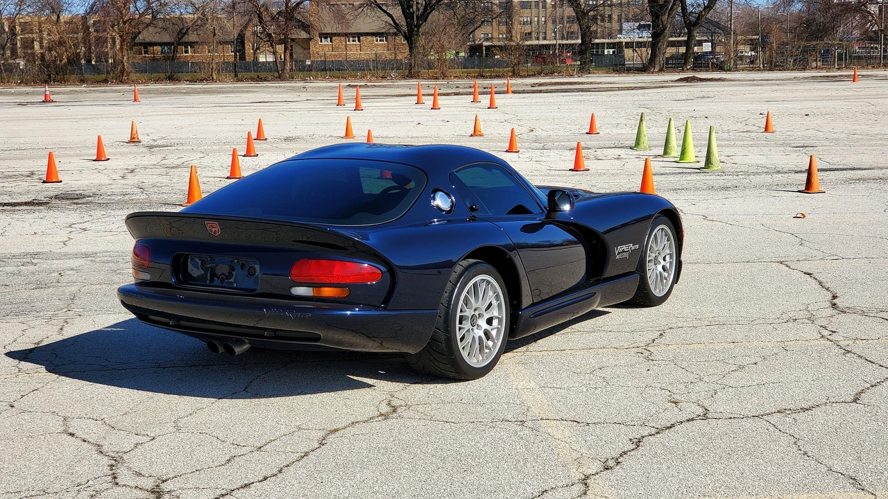 2001 Dodge Viper ACR 2nd Gen - Image 29 of 31