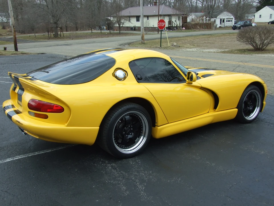 2001 Dodge Viper GTS 2nd Gen - Image 10 of 31