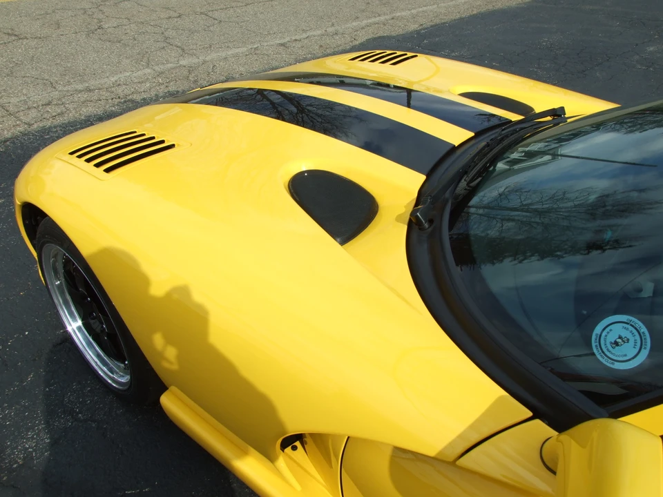 2001 Dodge Viper GTS 2nd Gen - Image 25 of 31