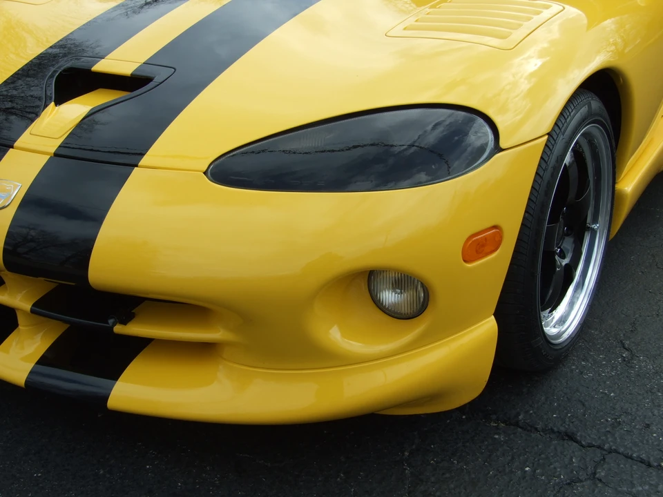 2001 Dodge Viper GTS 2nd Gen - Image 21 of 31
