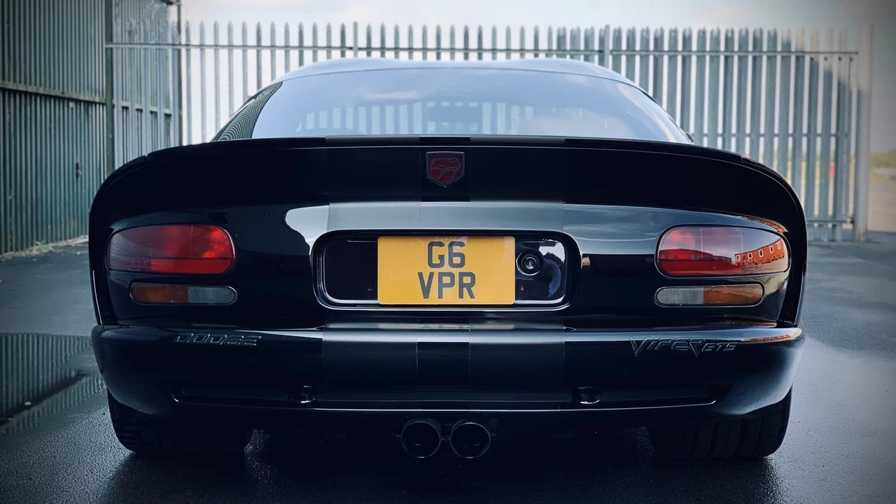 2001 Dodge Viper GTS 2nd Gen - Image 4 of 12