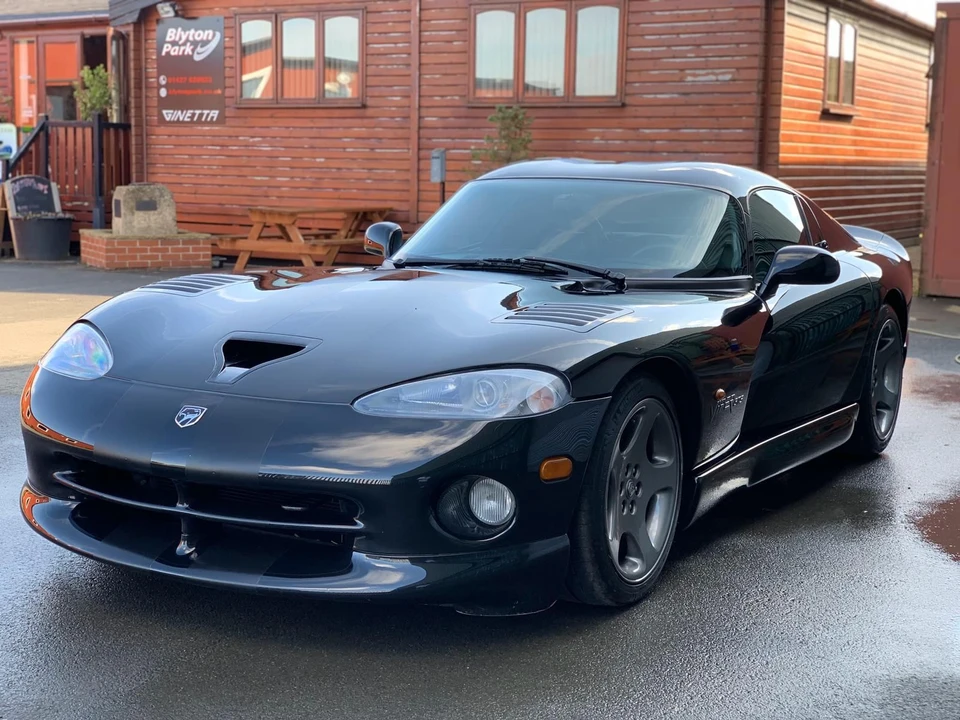 2001 Dodge Viper GTS 2nd Gen - Image 8 of 12