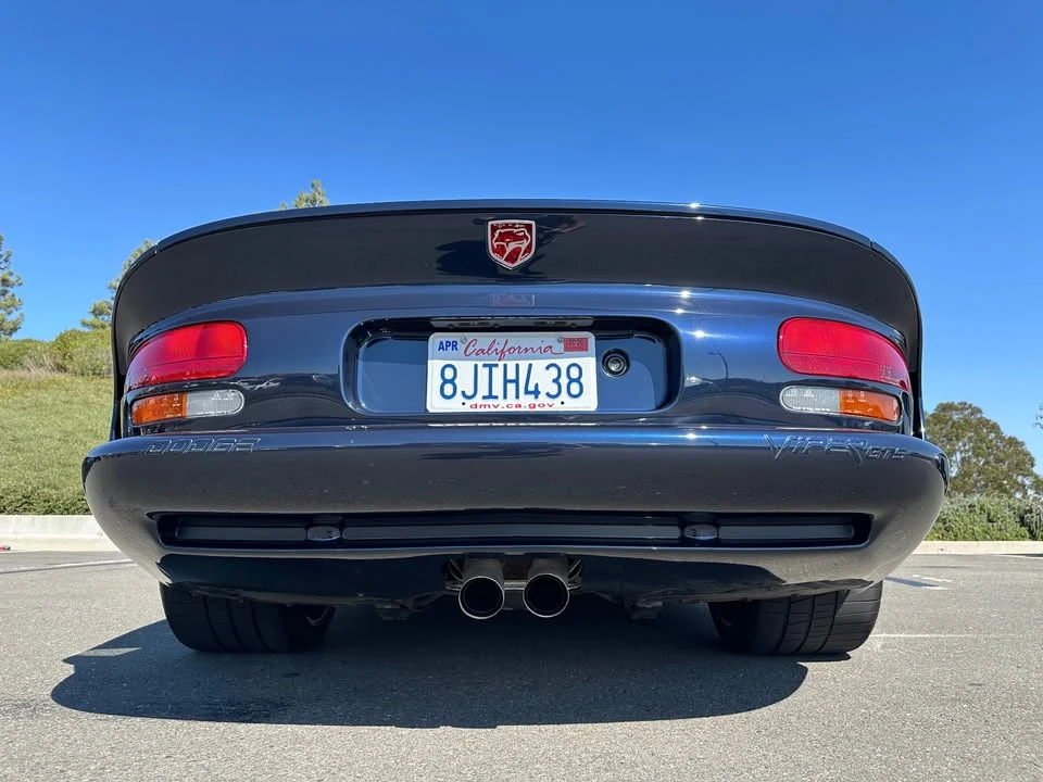 2001 Dodge Viper GTS 2nd Gen - Image 17 of 20