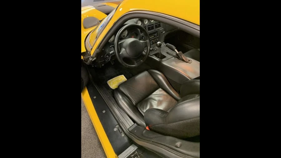 2001 Dodge Viper GTS 2nd Gen - Image 12 of 18