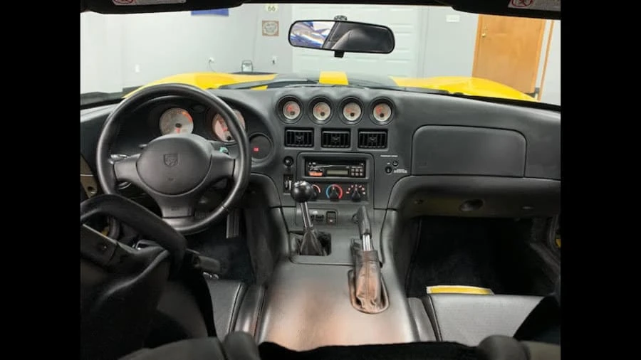 2001 Dodge Viper GTS 2nd Gen - Image 5 of 18