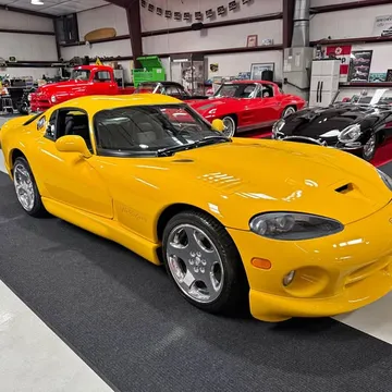 2001 Dodge Viper GTS Coupe