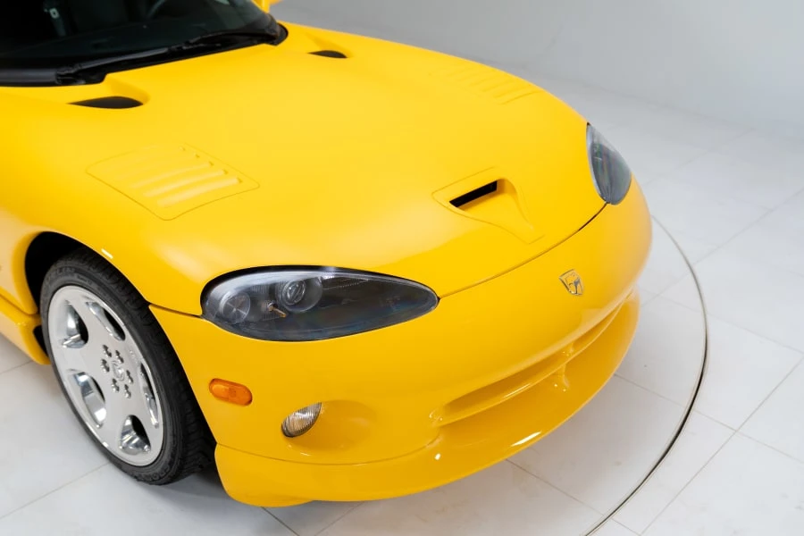 2001 Dodge Viper GTS 2nd Gen - Image 16 of 31