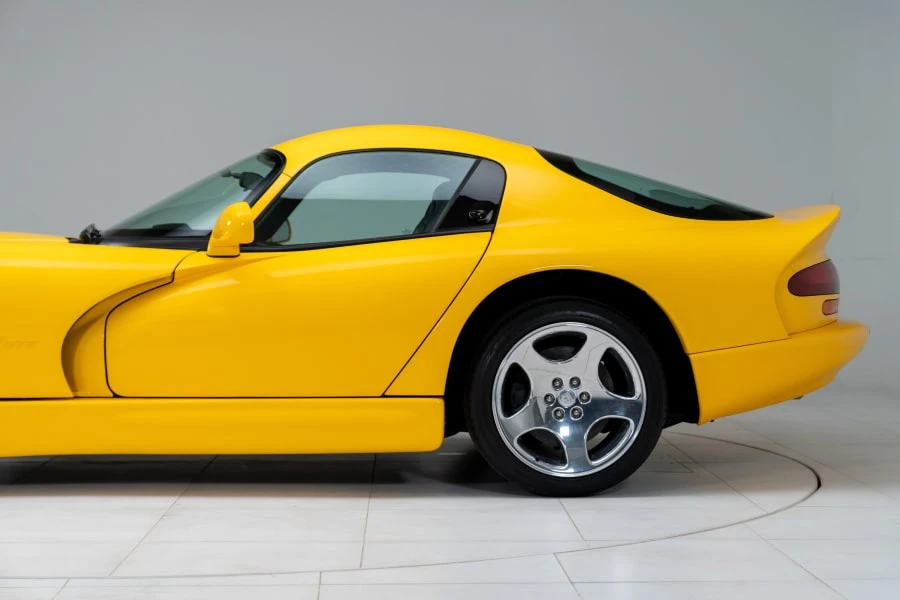 2001 Dodge Viper GTS 2nd Gen - Image 27 of 31