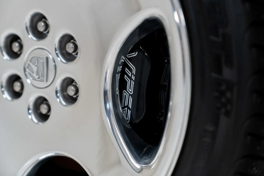 2001 Dodge Viper GTS 2nd Gen - Image 23 of 31