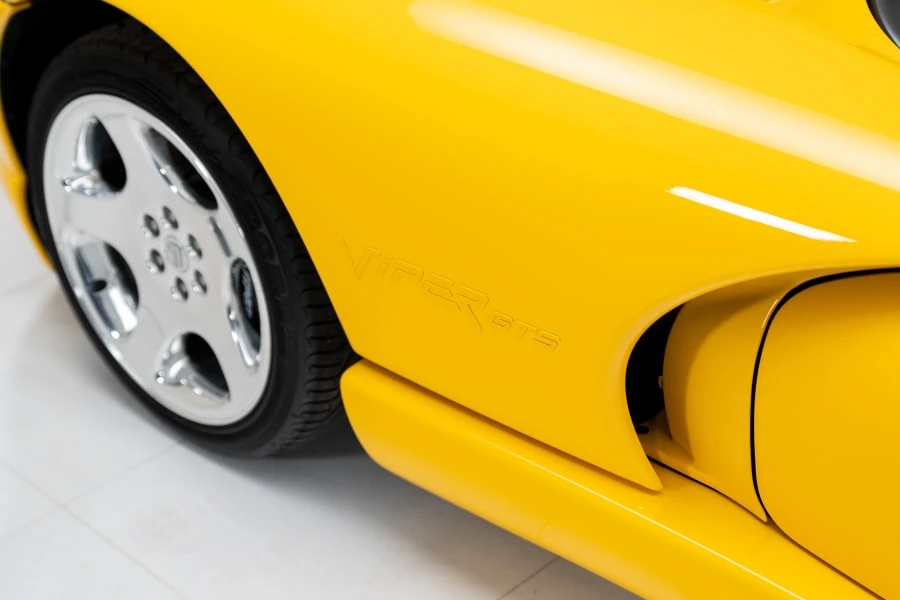 2001 Dodge Viper GTS 2nd Gen - Image 8 of 31
