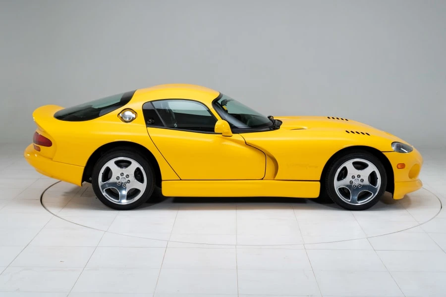 2001 Dodge Viper GTS 2nd Gen - Image 22 of 31
