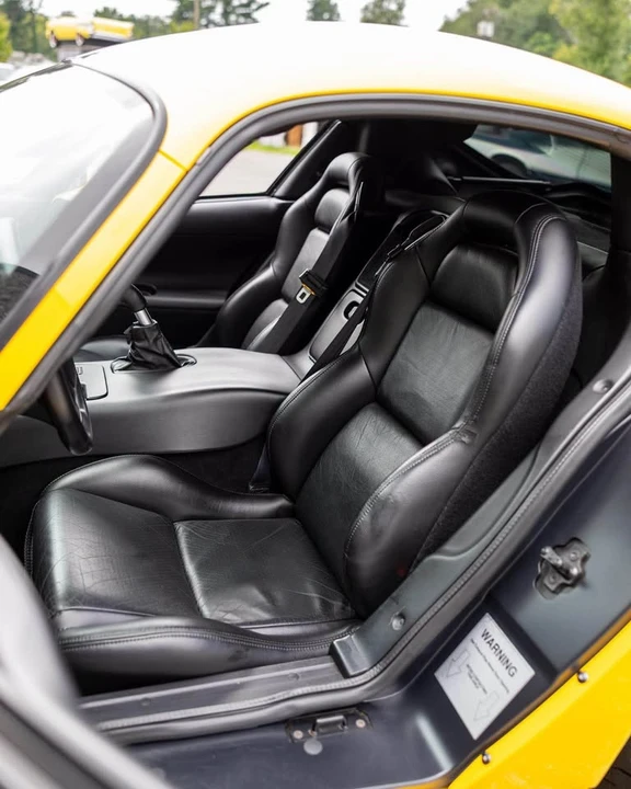 2001 Dodge Viper GTS 2nd Gen - Image 2 of 18