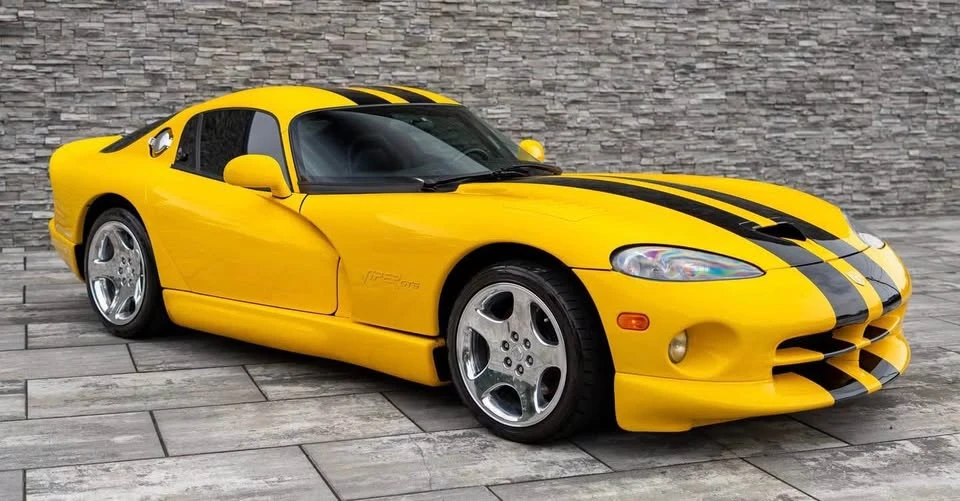 2001 Dodge Viper GTS 2nd Gen - Image 10 of 18