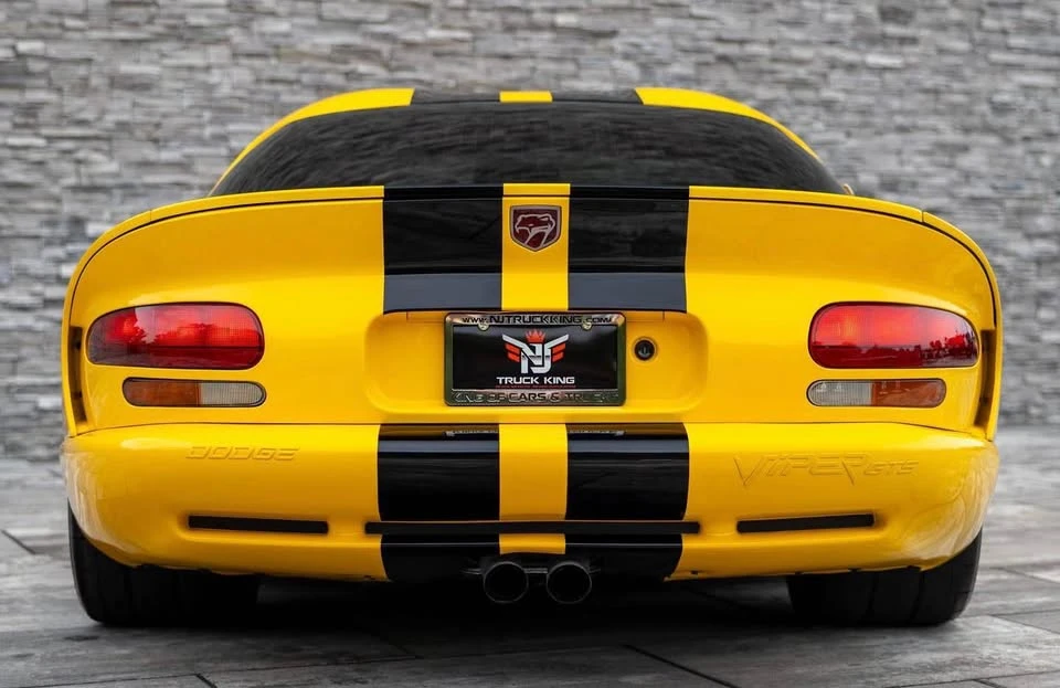2001 Dodge Viper GTS 2nd Gen - Image 9 of 18