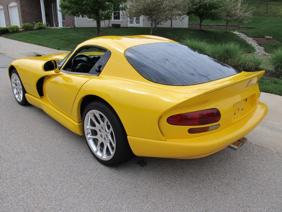 2001 Dodge Viper GTS 2nd Gen - Image 3 of 8