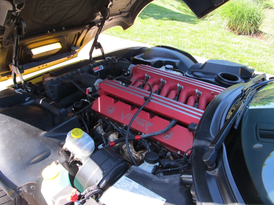 2001 Dodge Viper GTS 2nd Gen - Image 5 of 7