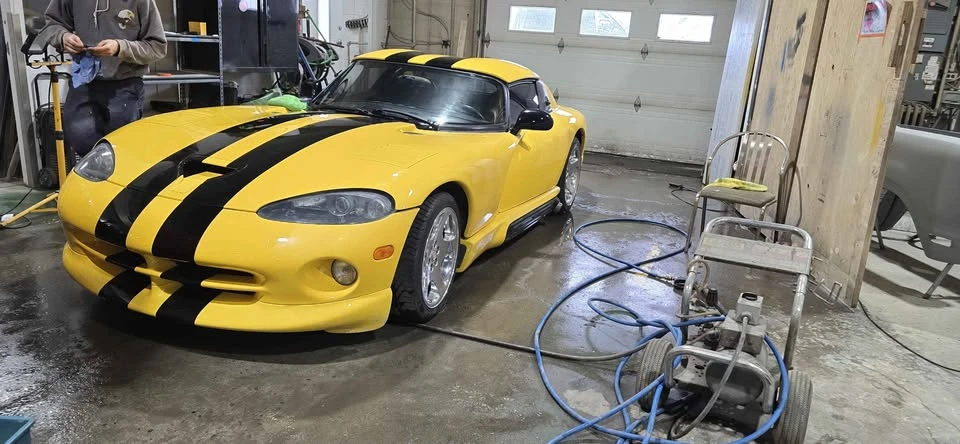 2001 Dodge Viper 2nd Gen - Image 4 of 6