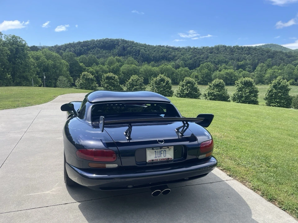 2001 Dodge Viper 2nd Gen - Image 17 of 18