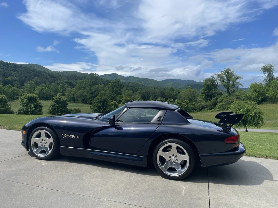 2001 Dodge Viper 2nd Gen - Image 10 of 18