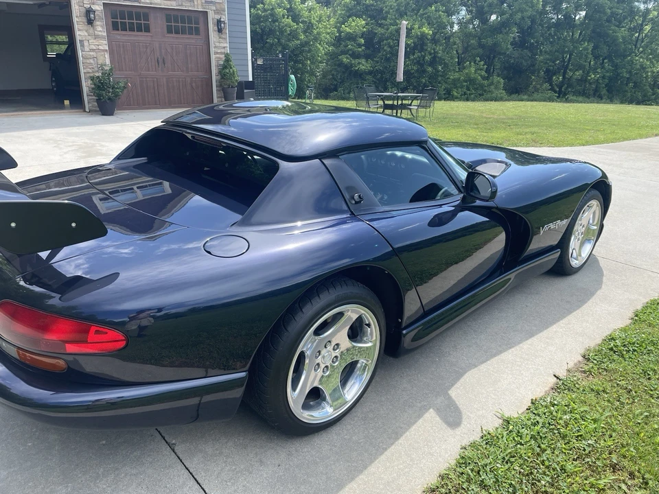 2001 Dodge Viper 2nd Gen - Image 3 of 18