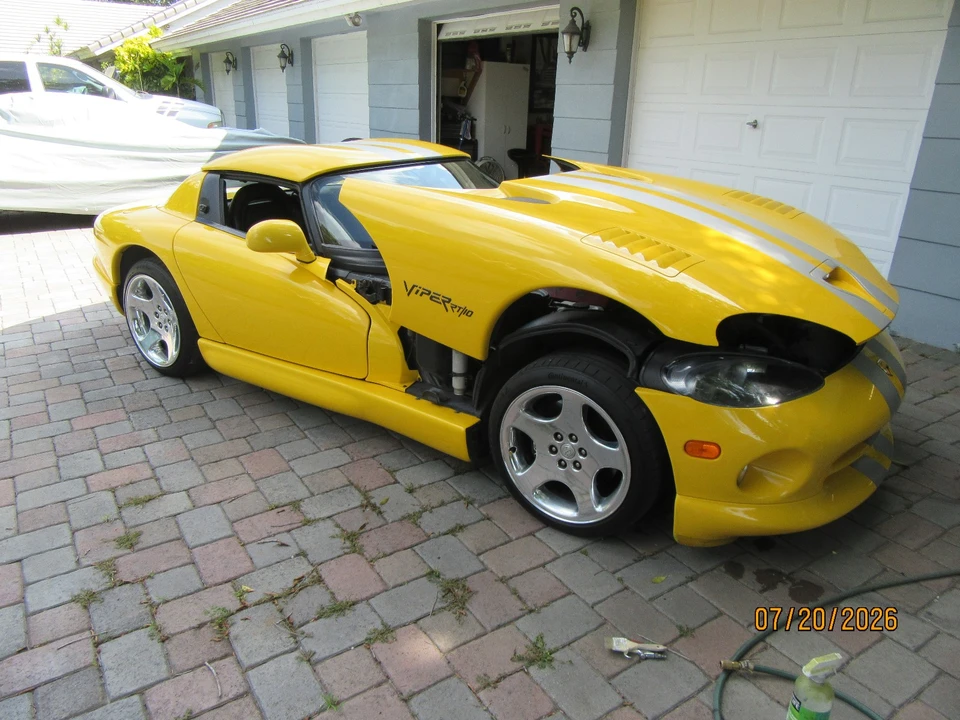 2001 Dodge Viper 2nd Gen - Image 14 of 21