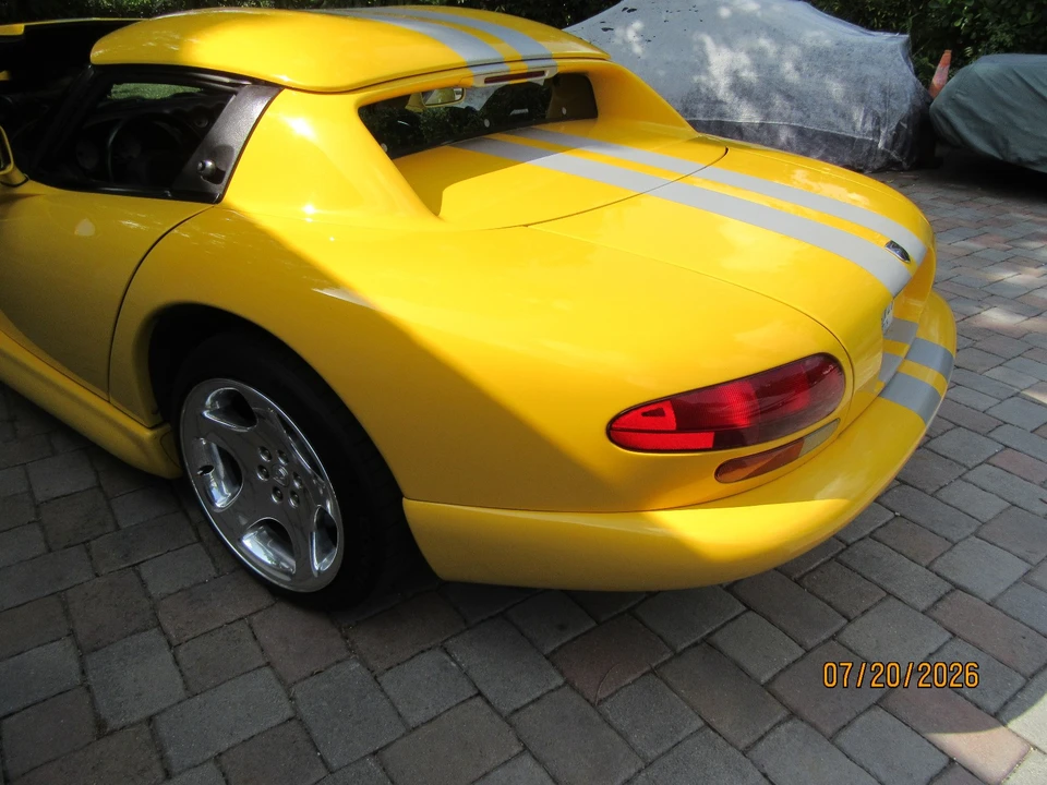 2001 Dodge Viper 2nd Gen - Image 10 of 21