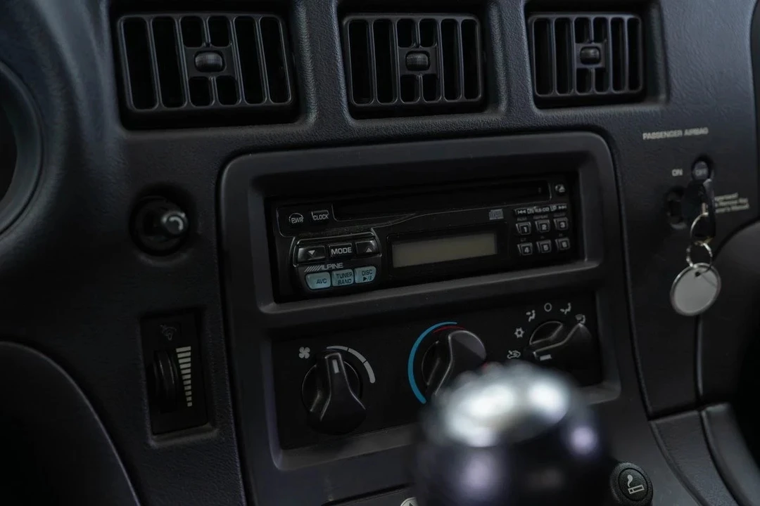 2001 Dodge Viper 2nd Gen - Image 18 of 22