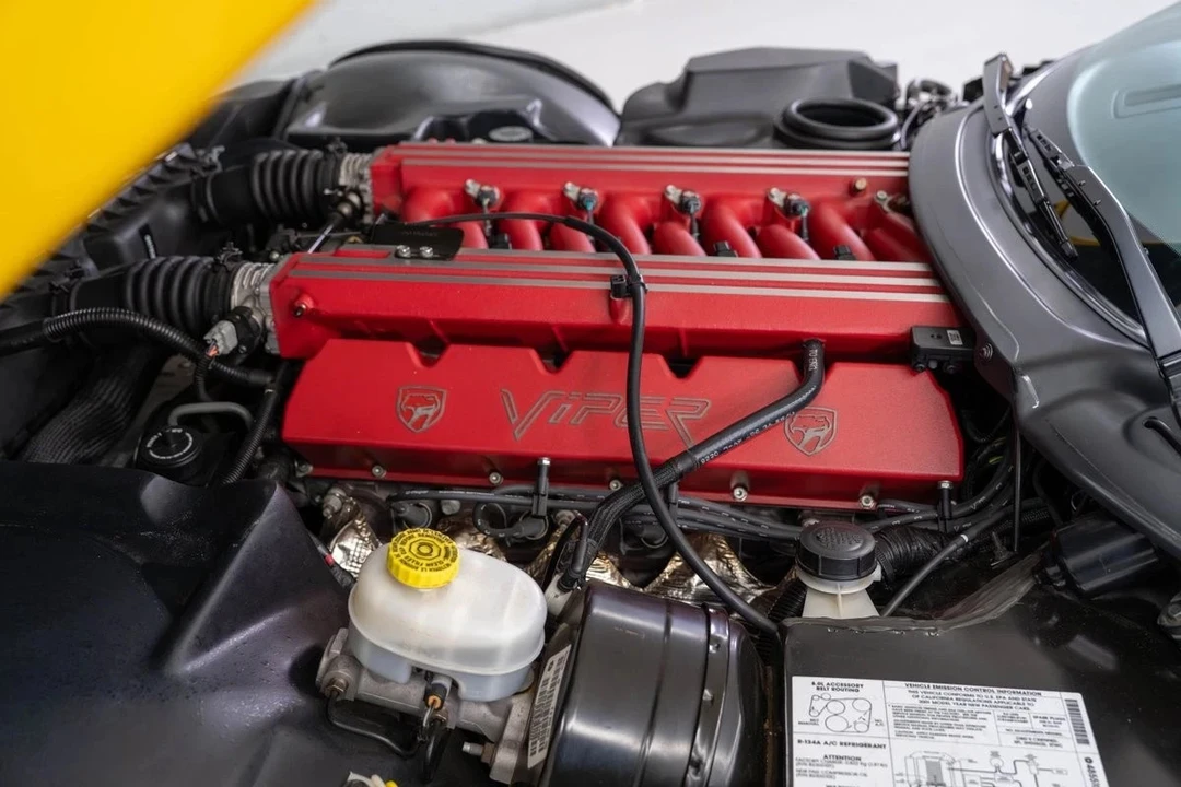 2001 Dodge Viper 2nd Gen - Image 15 of 22