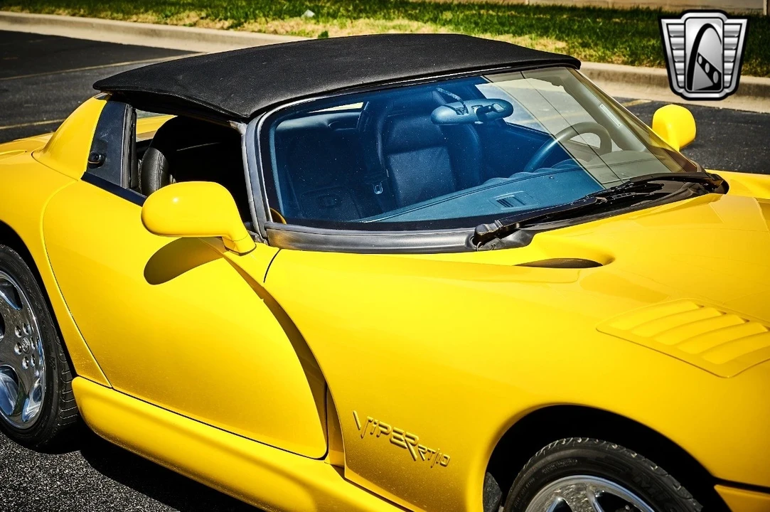 2001 Dodge Viper 2nd Gen - Image 17 of 21
