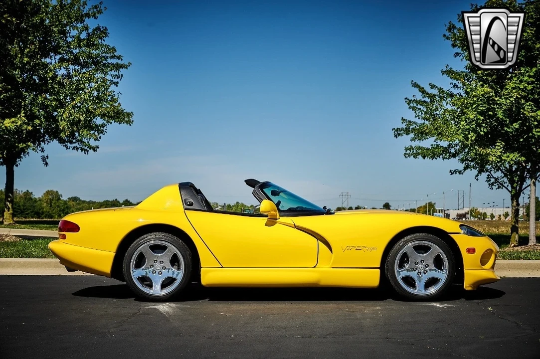 2001 Dodge Viper 2nd Gen - Image 9 of 21