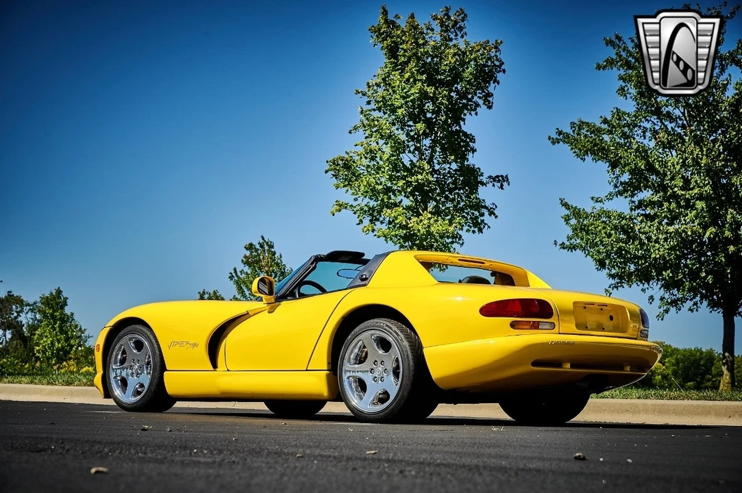 2001 Dodge Viper 2nd Gen - Image 5 of 21