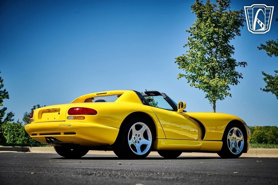 2001 Dodge Viper 2nd Gen - Image 17 of 21