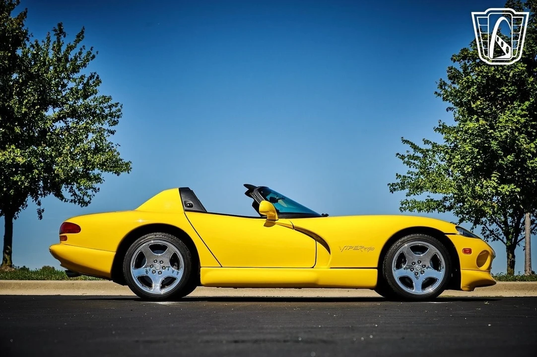 2001 Dodge Viper 2nd Gen - Image 20 of 21