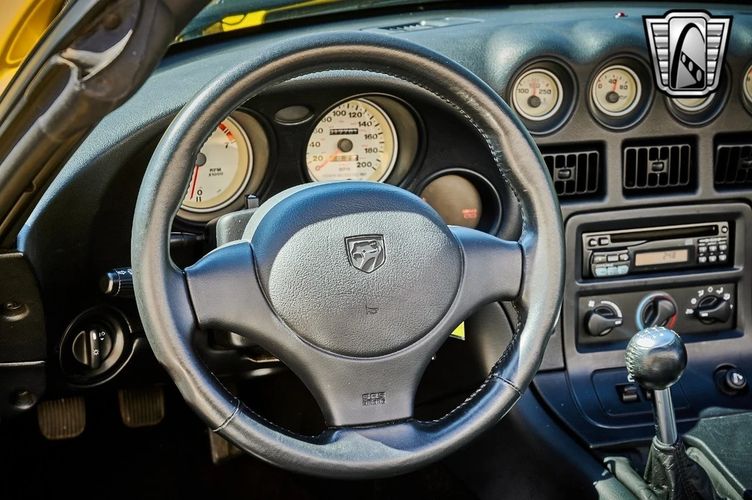 2001 Dodge Viper 2nd Gen - Image 19 of 21
