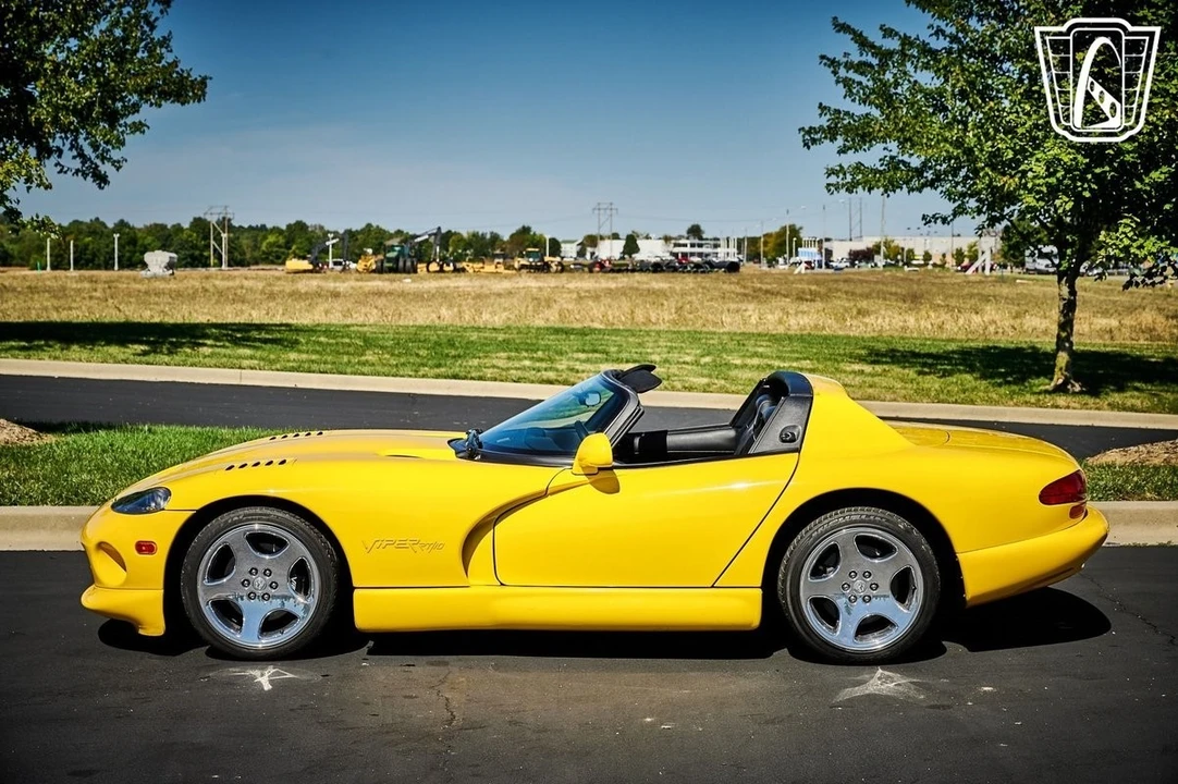 2001 Dodge Viper 2nd Gen - Image 5 of 21