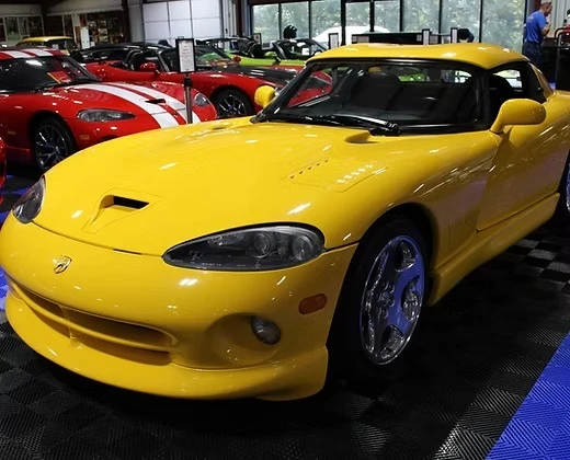 2001 Dodge Viper 2nd Gen - Image 2 of 9
