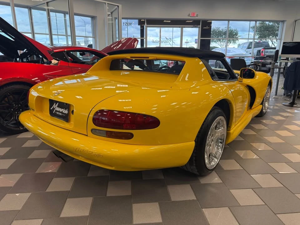 2001 Dodge Viper 2nd Gen - Image 5 of 8