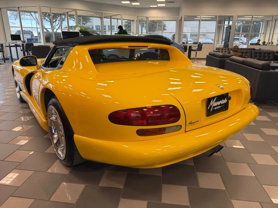2001 Dodge Viper 2nd Gen - Image 4 of 8