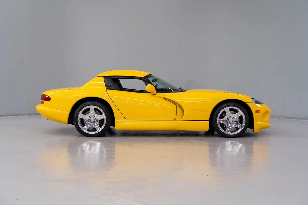 2001 Dodge Viper 2nd Gen - Image 8 of 21