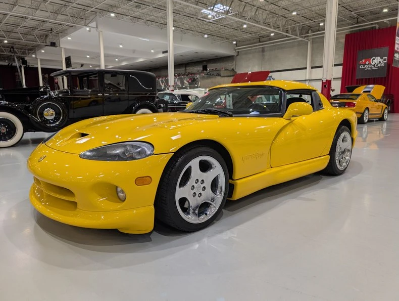 2001 Dodge Viper 2nd Gen - Image 2 of 20