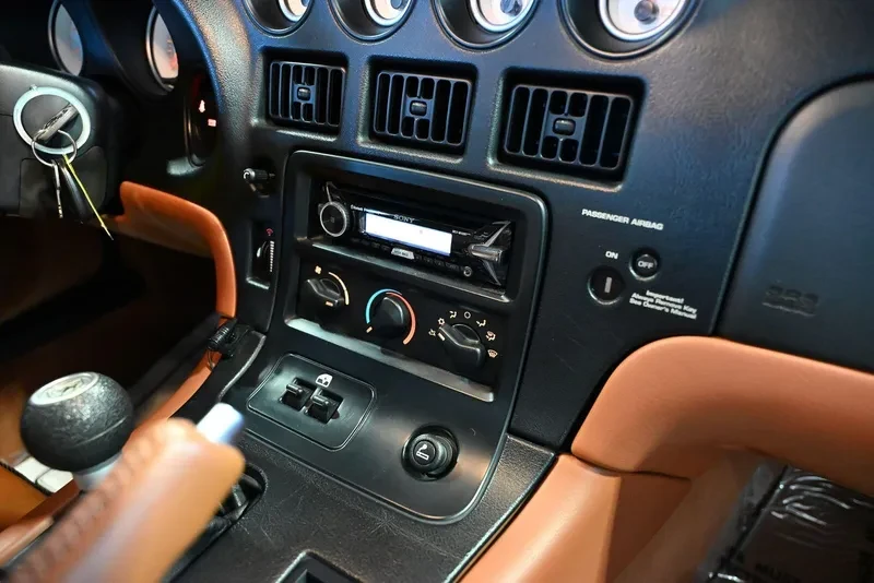 2001 Dodge Viper 2nd Gen - Image 14 of 20